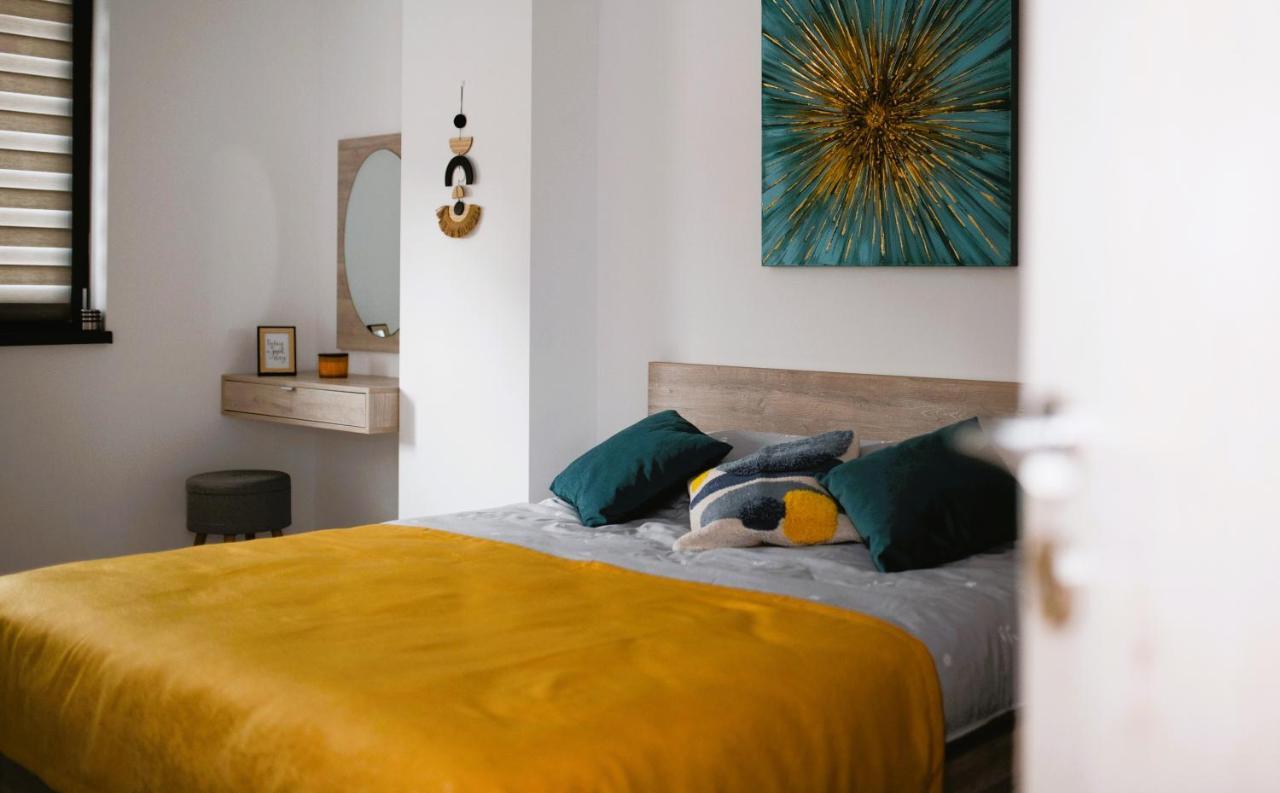 Galaţi 'Just Like Home' Apartment - With Private Parking Place מראה חיצוני תמונה